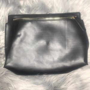 Black Clutch